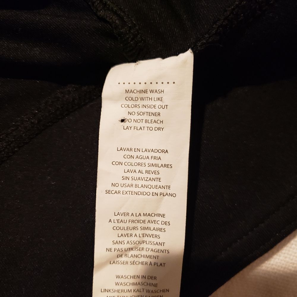 Fabletics Pleated Capris, Size Small - image 7